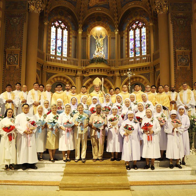 วันนักบวชสากล – 01