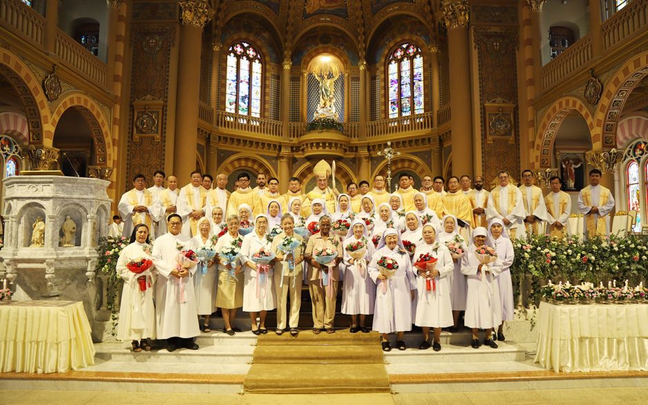 วันนักบวชสากล – 01